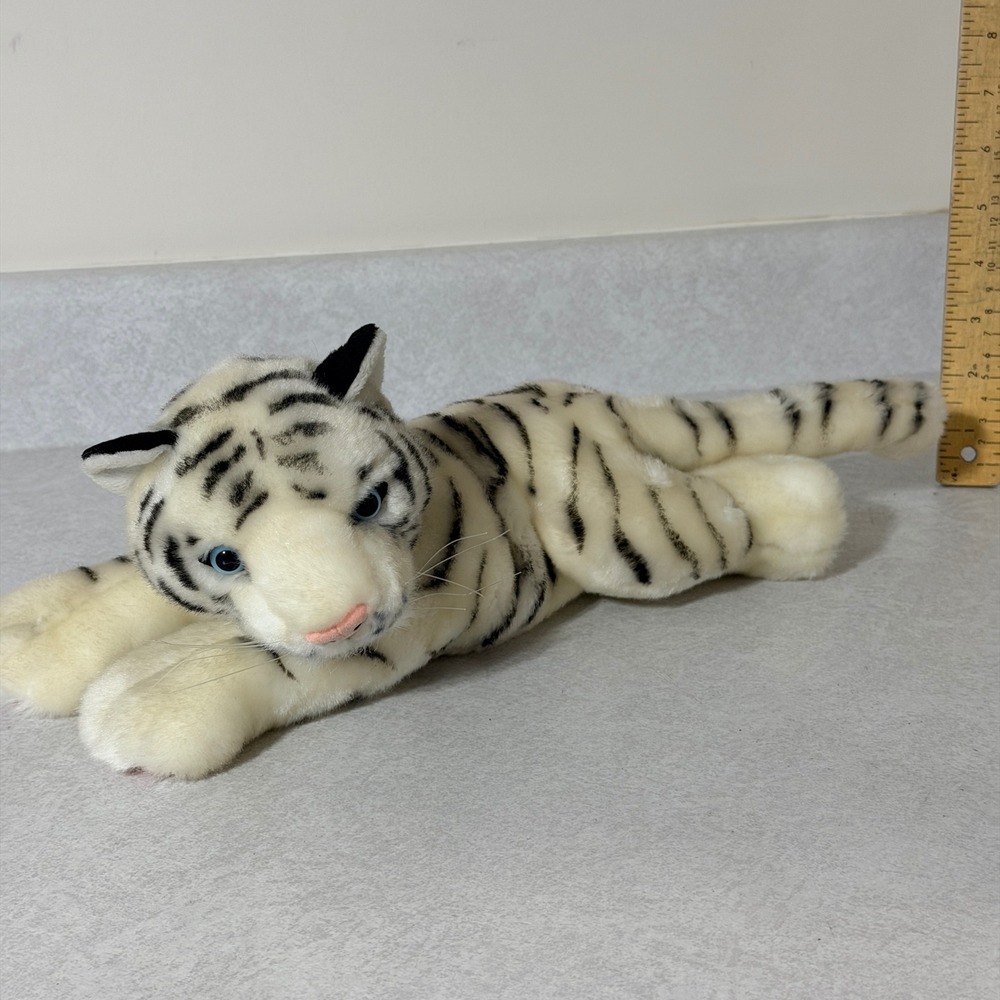 Mirage Las Vegas White Tiger Plush Stuffed Animal Blue Eyes Souvenir 15 Inch
